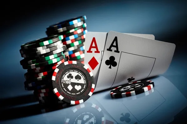 Live dealer studio with multi-camera setup at patihtoto terbaru
